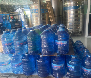 Nước Uống Đóng Chai Được Sản Xuất Như Thế Nào?