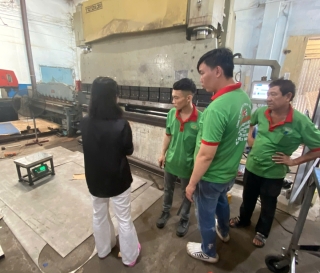 Một Ngày Làm Việc Tại Inox Toàn Khang Diễn Ra Như Thế Nào?