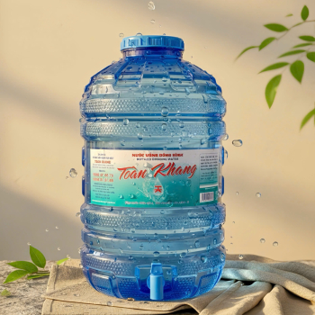 bình nước uống đóng chai Toàn Khang dung tích lớn